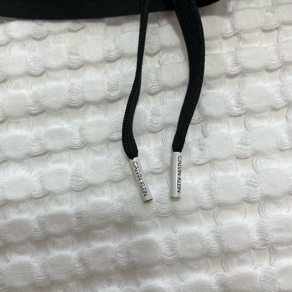 Calvin Klein Men's Elastic Waist Quick Dry Swim Trunk - Picture 4 of 13